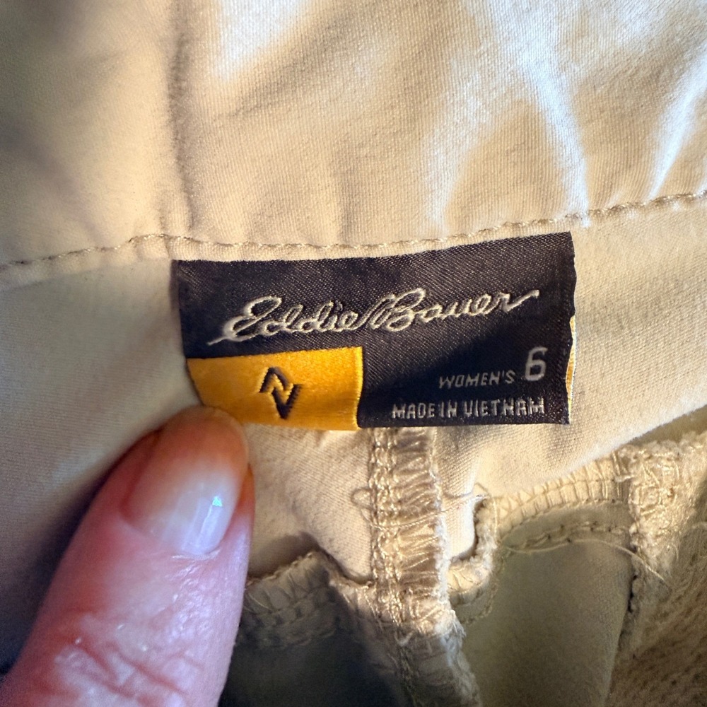 Eddie Bauer Travex Size 6 Capri Hiking Pants Beige Gorpcore Stretch Crop - Picture 3 of 11
